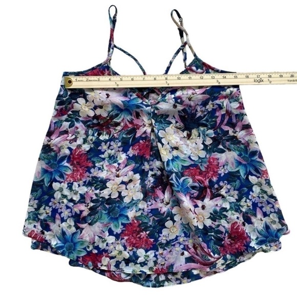 Guess Floral Flowy Blouse with Spaghetti Straps XS - Picture 4 of 7